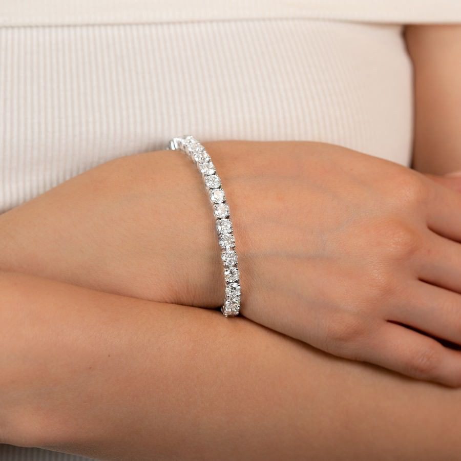 Diamond Tennis Bracelet: Round - Image 12