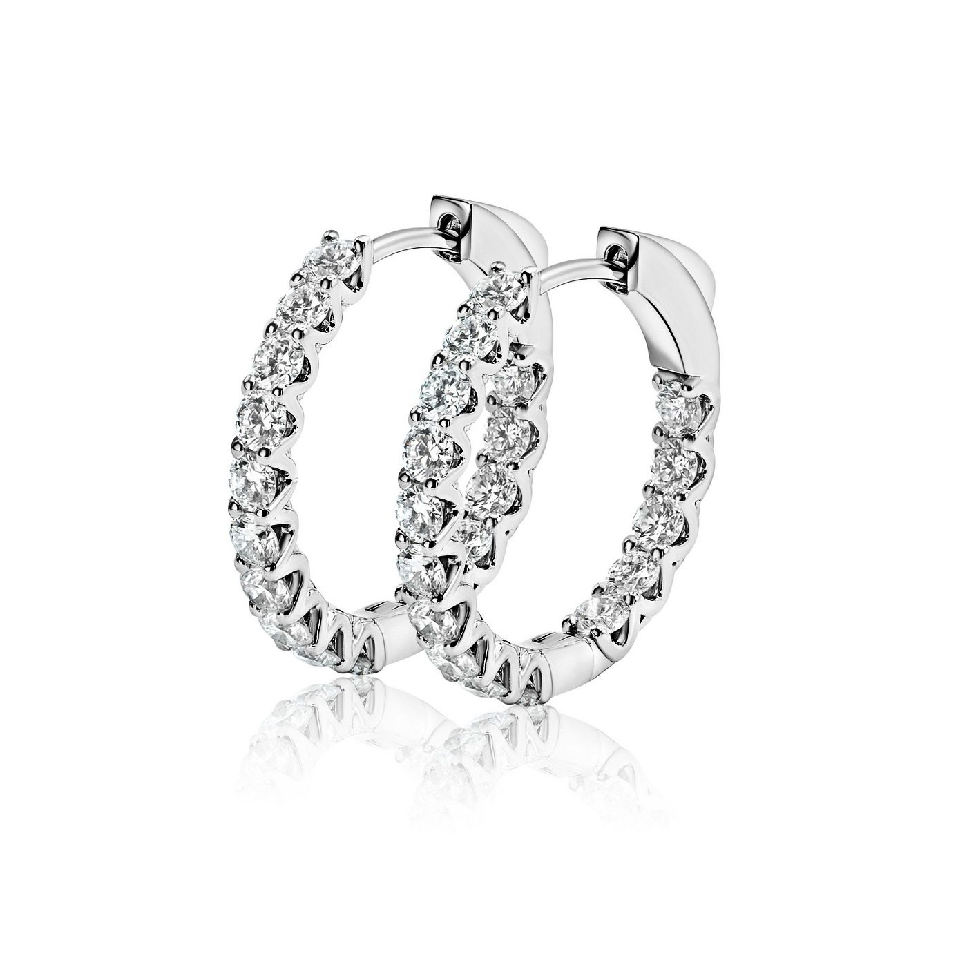 Round Diamond Huggies: Small